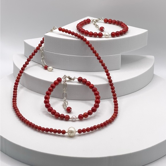 Simple but Beautiful Red Coral and Genuine Pearl Necklace - Picture 8 of 14